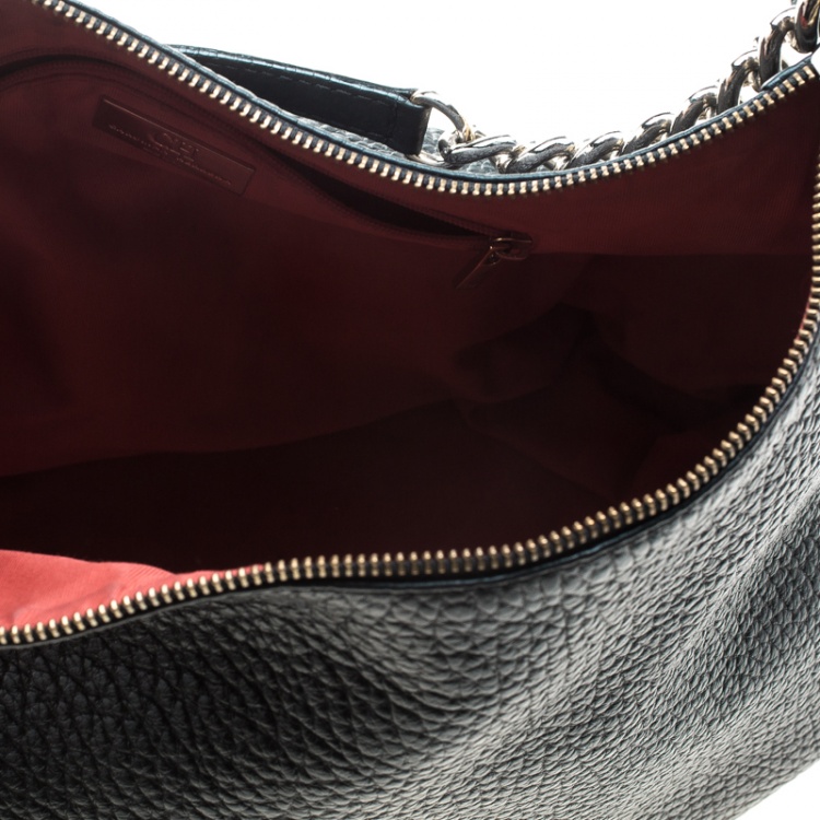 Pre Owned Carolina Herrera Black Pebbled Leather Hobo