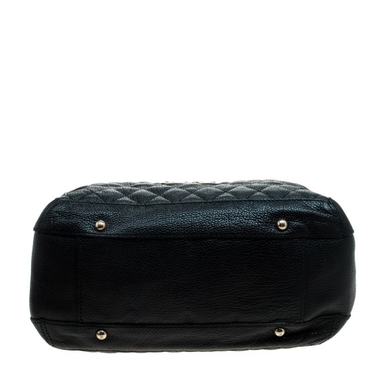 Pre Owned Carolina Herrera Black Quilted Leather Shoulder Bag