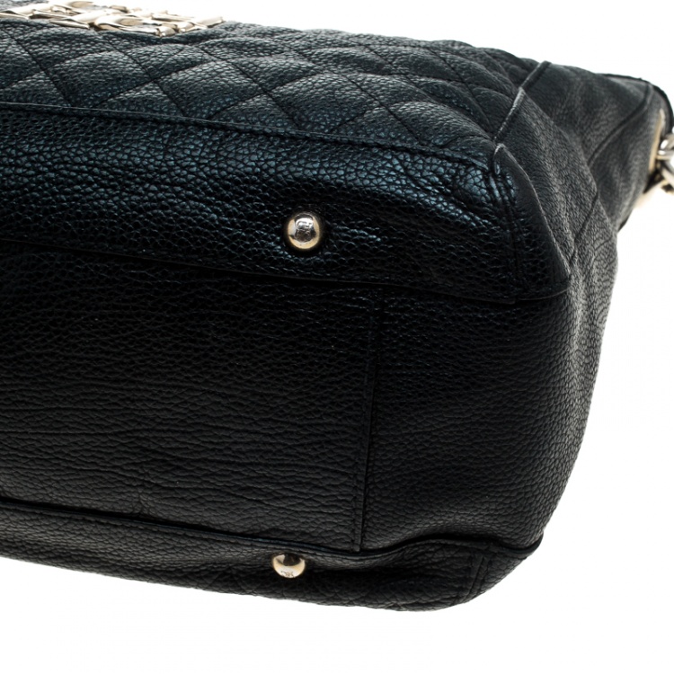 Pre Owned Carolina Herrera Black Quilted Leather Shoulder Bag