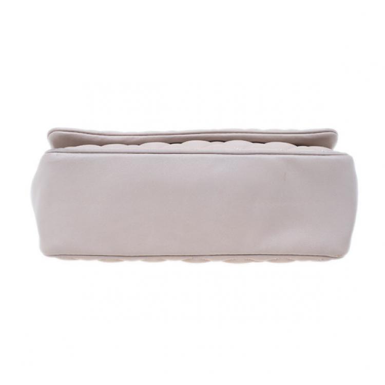 Pre Owned Carolina Herrera Beige Quilted Leather Crossbody Bag