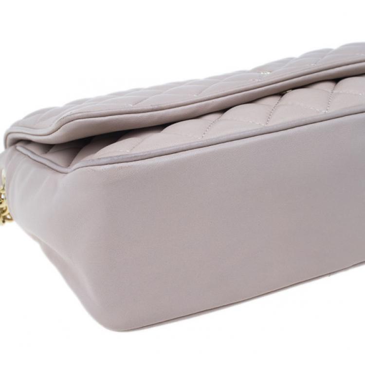 Pre Owned Carolina Herrera Beige Quilted Leather Crossbody Bag