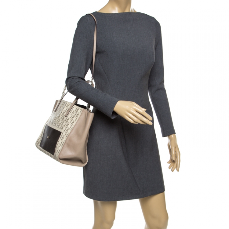 Pre Owned Carolina Herrera Beige/Off White Monogram Canvas and Leather Shopper Tote