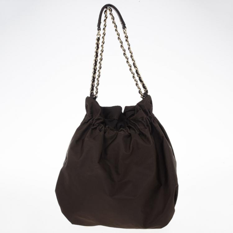 Pre Owned Carolina Herrera Bow Drawstring Chain Hobo
