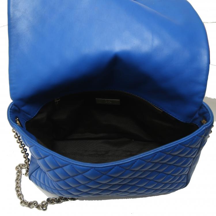 Pre Owned Carolina Herrera Blue Quilted Leather Chain Shoulder Bag