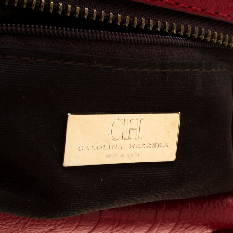 مملوكة مسبقًا Carolina Herrera Red Monogram Leather Satchel
