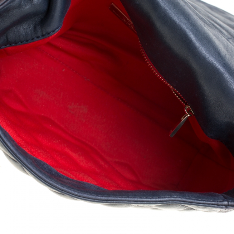 Pre Owned Carolina Herrera Navy Blue Quilted Leather Chain Shoulder Bag