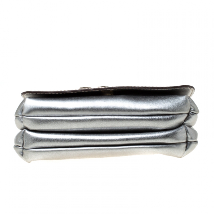 Pre Owned Carolina Herrera Silver Leather Clutch