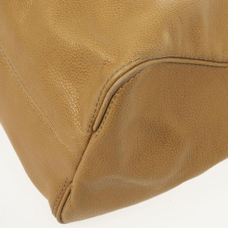 Pre Owned Carolina Herrera Beige Adagio Leather Bag