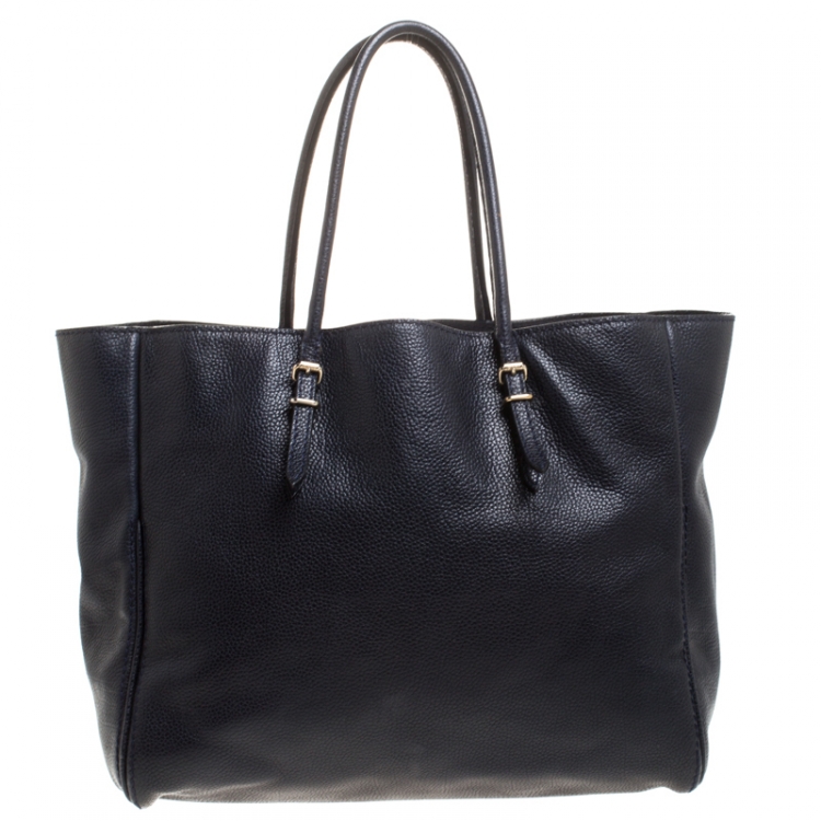 Carolina Herrera Navy Blue Leather Shopper Tote Carolina Herrera | The ...