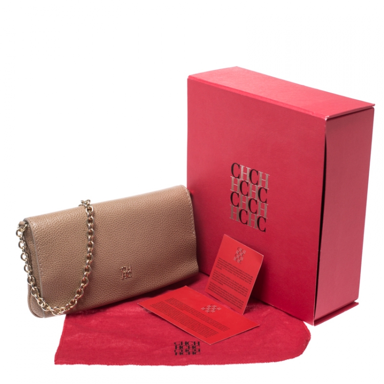 Pre Owned Carolina Herrera Beige Leather Flap Crossbody Bag