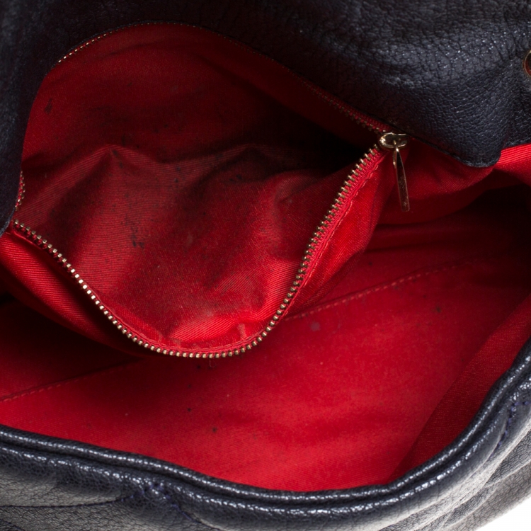 Pre Owned Carolina Herrera Navy Blue Leather Flap Shoulder Bag