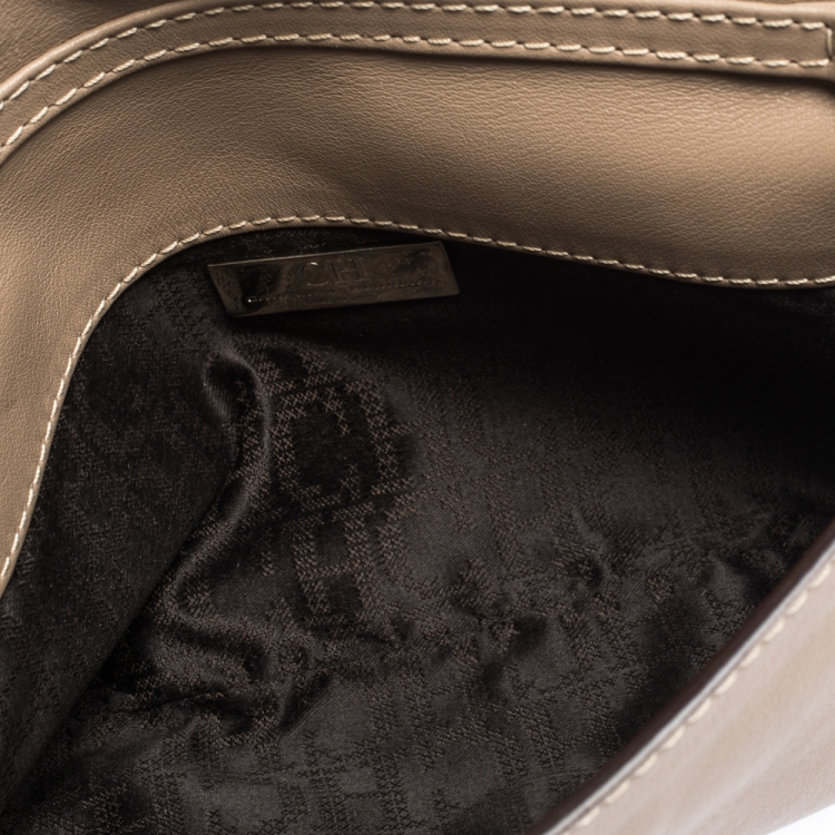 Pre Owned Carolina Herrera Beige Perforated Logo Leather Flap Tassel Shoulder Bag