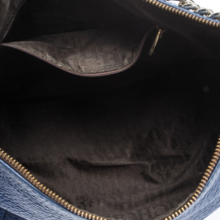 Pre Owned Carolina Herrera Blue Leather Chain Hobo