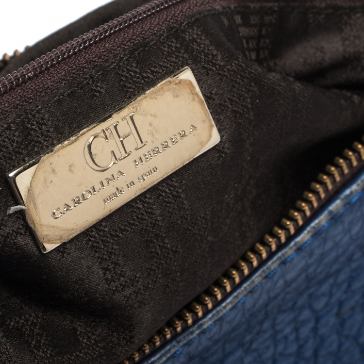 Pre Owned Carolina Herrera Blue Leather Chain Hobo