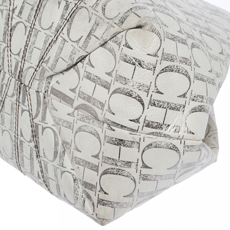 Pre Owned Carolina Herrera White/Silver Monogram Embossed Leather Chain Tote