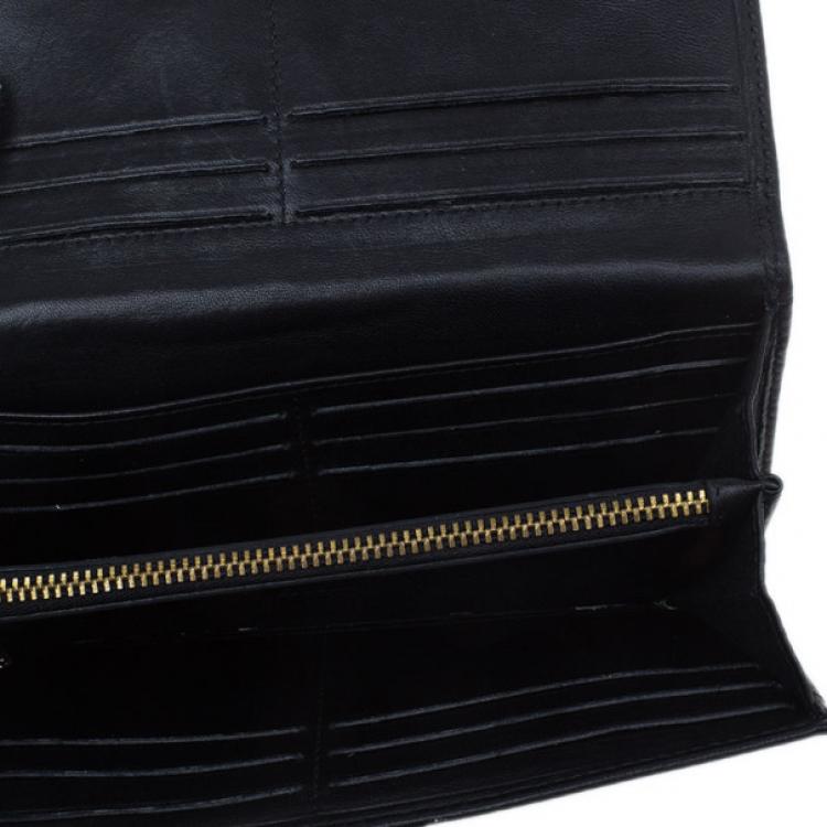 Pre Owned Carolina Herrera Black Quilted Leather Continental Wallet