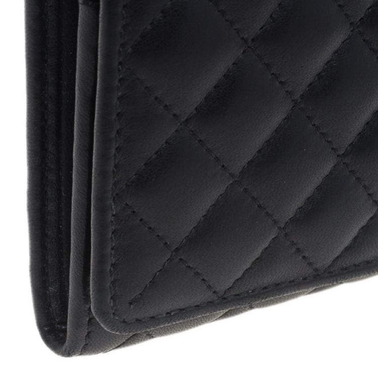 Pre Owned Carolina Herrera Black Quilted Leather Continental Wallet