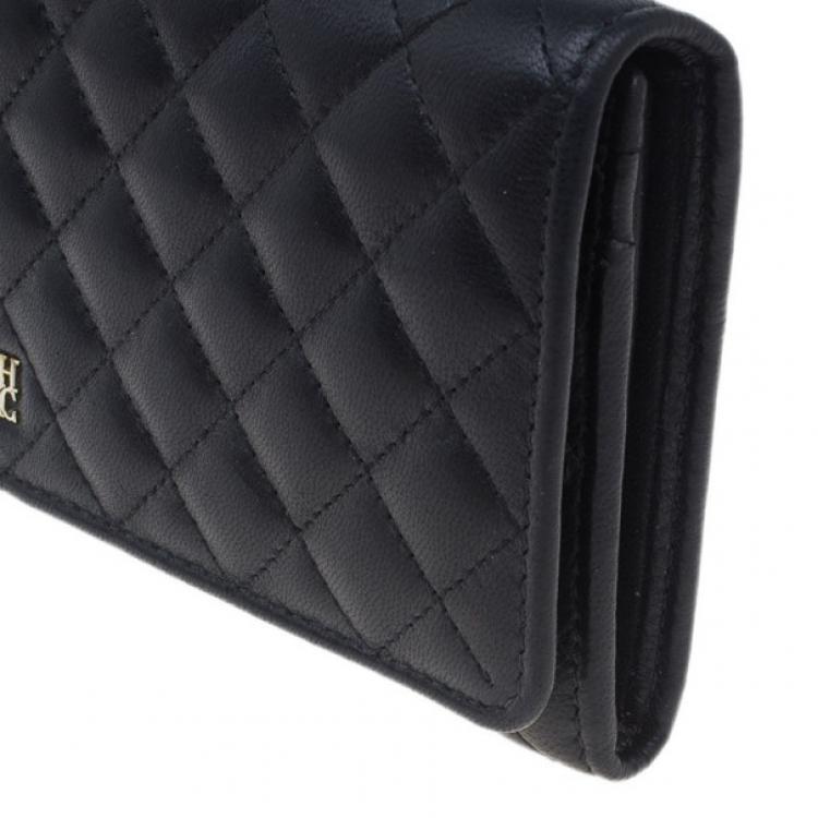 Pre Owned Carolina Herrera Black Quilted Leather Continental Wallet