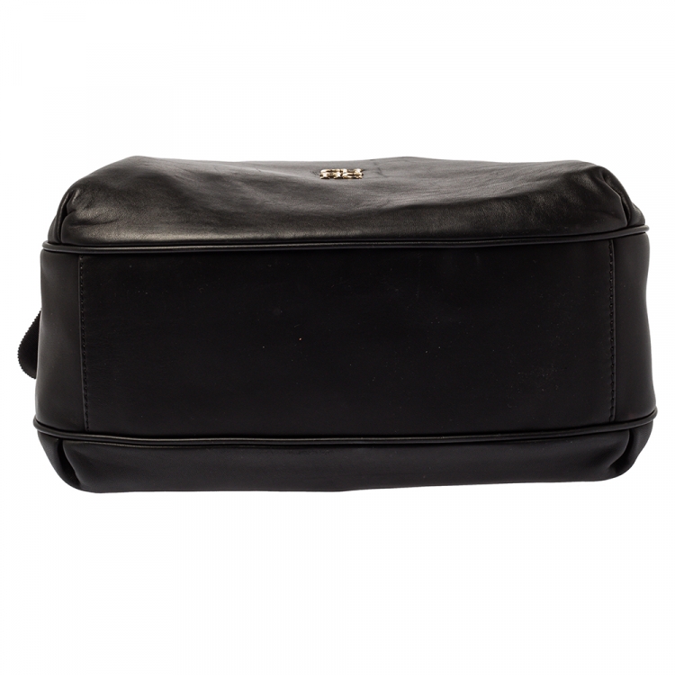 Pre Owned Carolina Herrera Black Leather Bow Zip Hobo