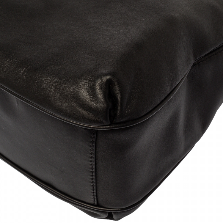 Pre Owned Carolina Herrera Black Leather Bow Zip Hobo