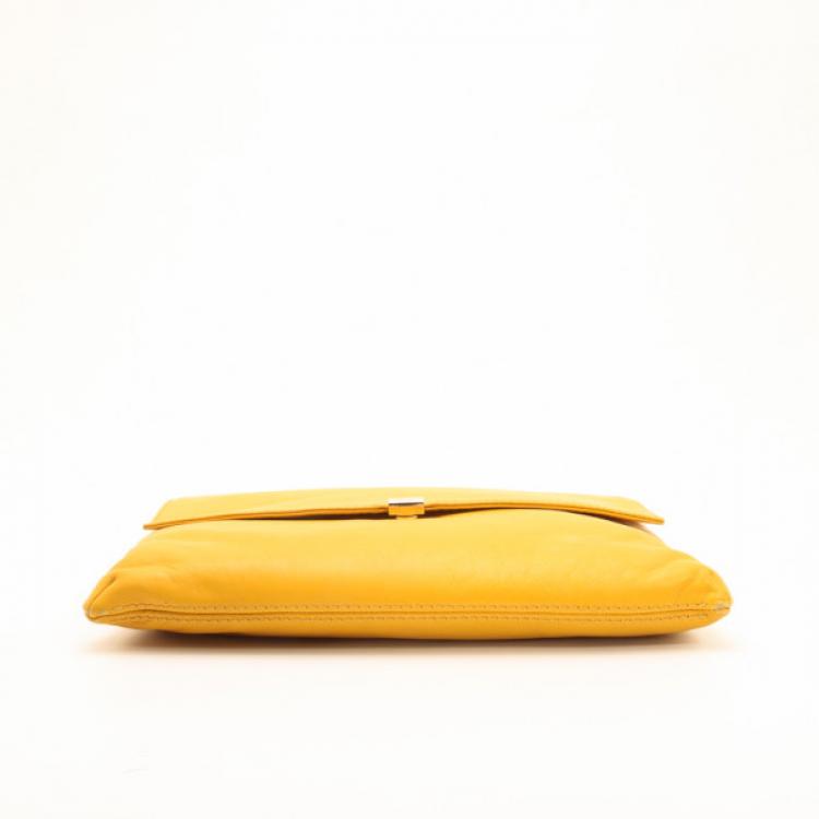 Pre Owned Carolina Herrera Yellow Envelope Shoulder Bag