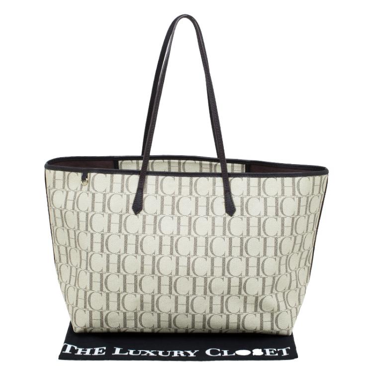 Pre Owned Carolina Herrera Beige Monogram Coated Canvas Shopper Tote