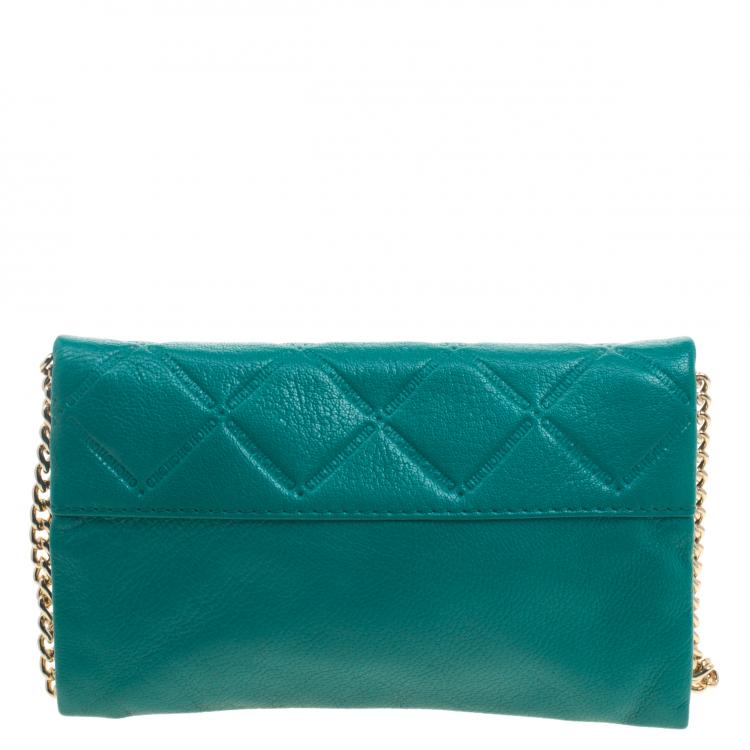 Pre Owned Carolina Herrera Green Quilted Embossed Leather Chain Clutch