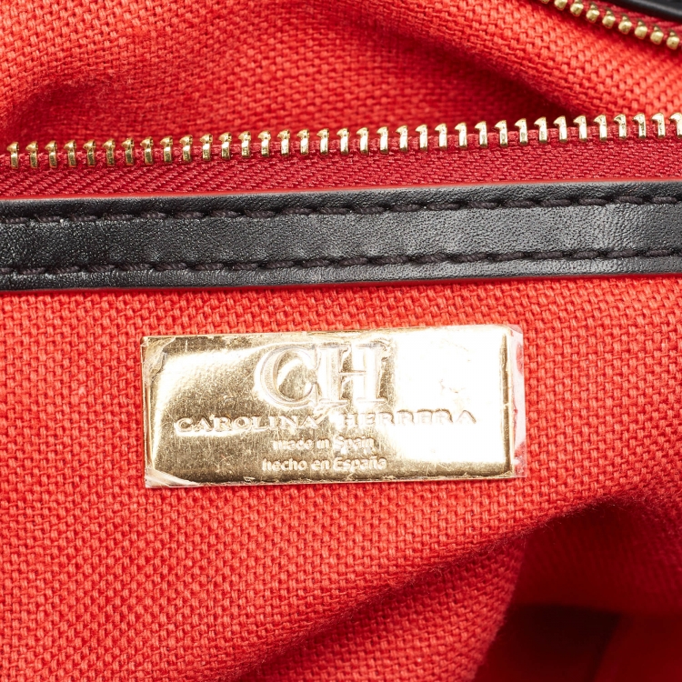 Pre Owned Carolina Herrera Black Embossed Leather Medium Camelot Bag 