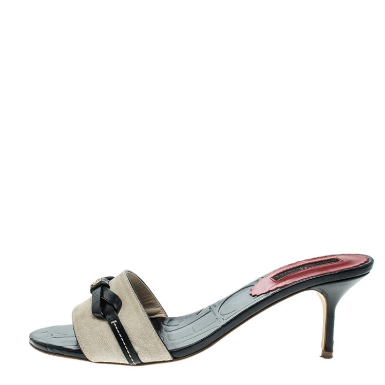 Pre Owned Carolina Herrera Beige/Navy Blue Suede and Leather Mules Size 37