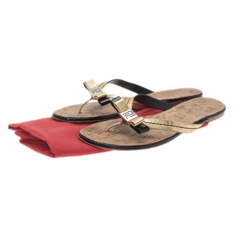 Pre Owned Carolina Herrera Gold Leather Thong Sandals Size 40