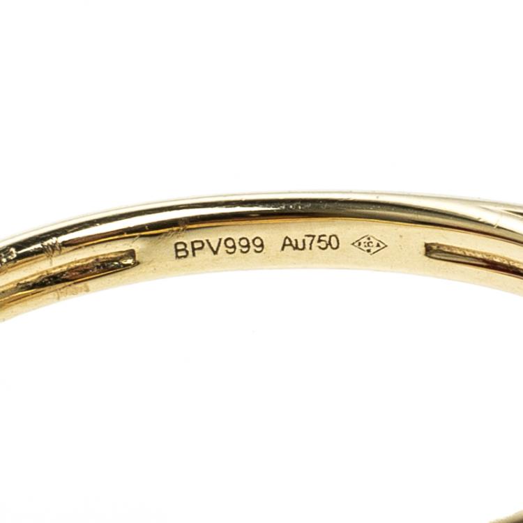 Pre Owned Cartier Amulette De Cartier Mother of Pearl Diamond 18k Yellow Gold Ring Size 53