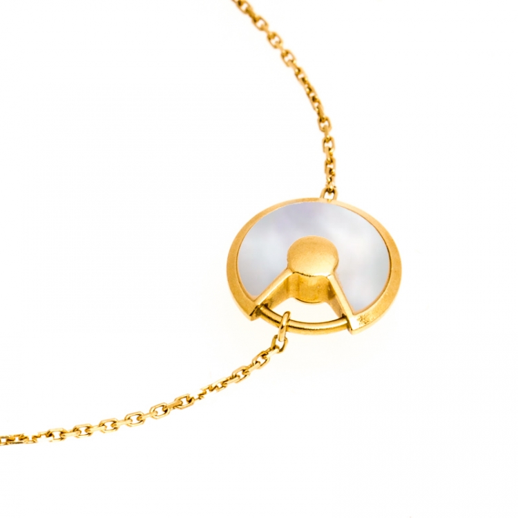Pre Owned Cartier Amulette De Cartier White Mother of Pearl & Diamond 18k Yellow Gold Bracelet