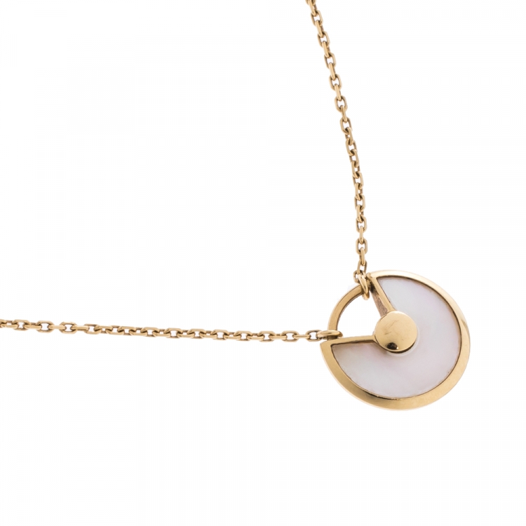 Pre Owned Cartier Amulette De Cartier Mother of Pearl & Diamond 18k Yellow Gold Necklace