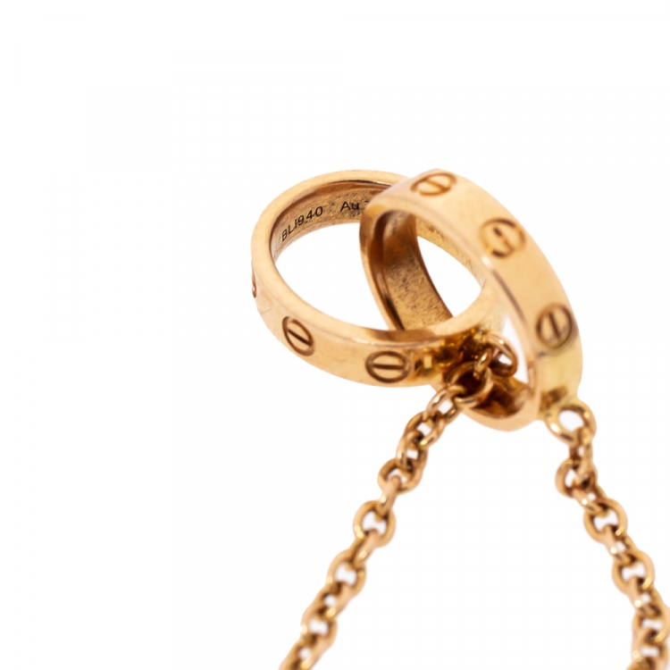 مملوكة مسبقًا Cartier Love Interlocking 2 Hoops 18K Yellow Gold Bracelet