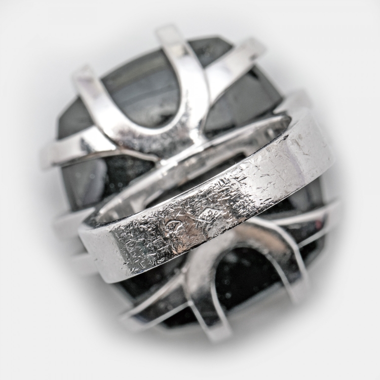 Pre Owned Cartier Le Baiser du Dragon Black Jade Diamond 18K White Gold Ring Size 52