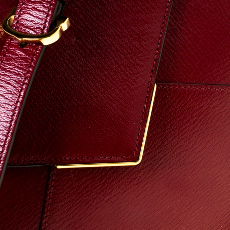 Pre Owned Cartier Burgundy Leather Envelope Shoulder Bag