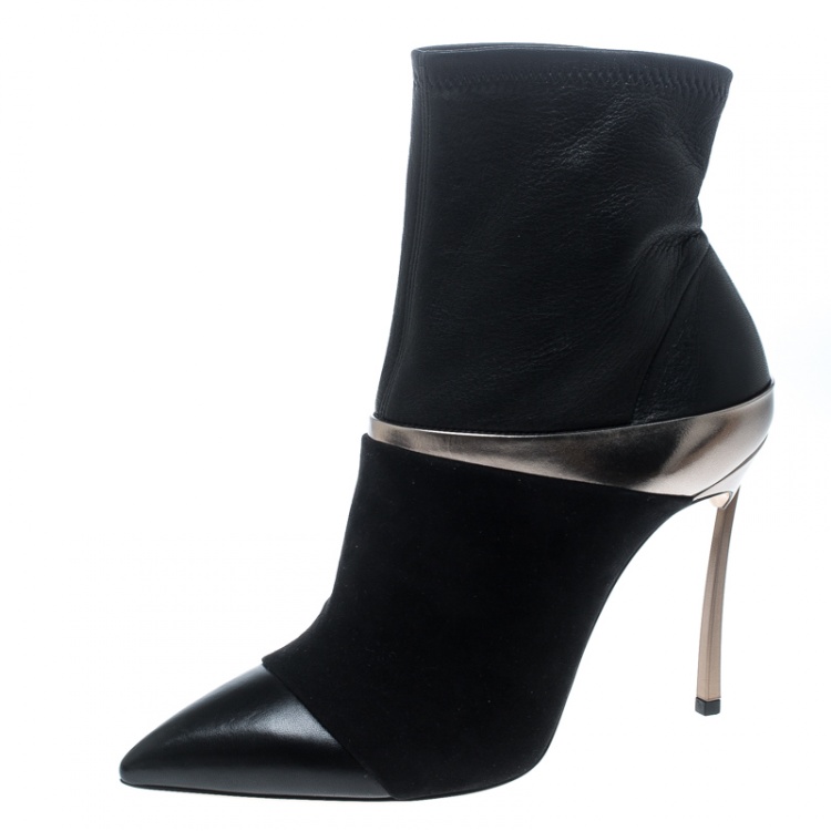 مملوكة مسبقًا Casadei Black Suede and Metallic Leather Pointed Toe Ankle Boots Size 37