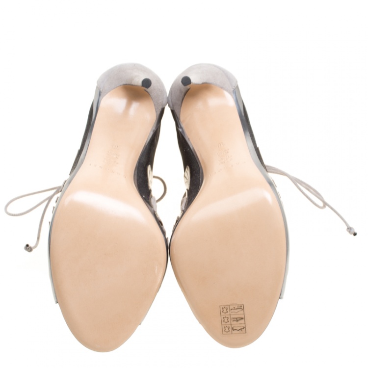 مملوكة مسبقًا Casadei Grey Laser Cut Suede and Leather Peep Toe Lace Up Booties Size 40