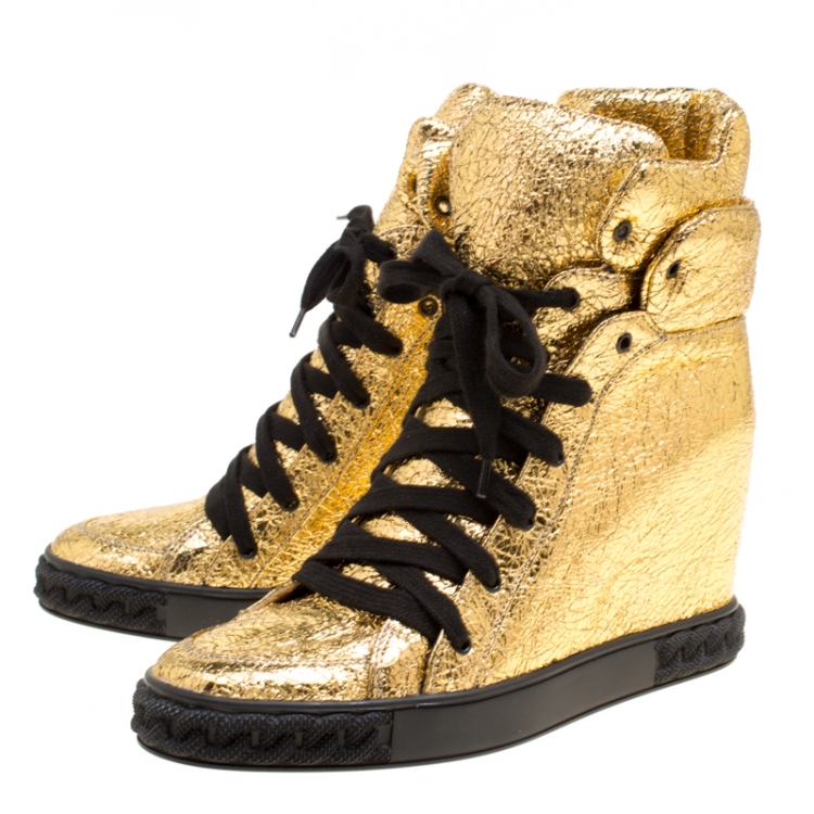 Pre Owned Casadei Gold Metallic Crackled Leather High Top Sneakers Size 39
