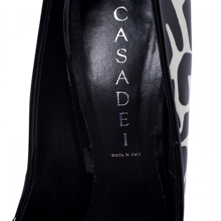 Pre Owned Casadei Black/White Patent Leather Giraffe Blade Pumps Size 38