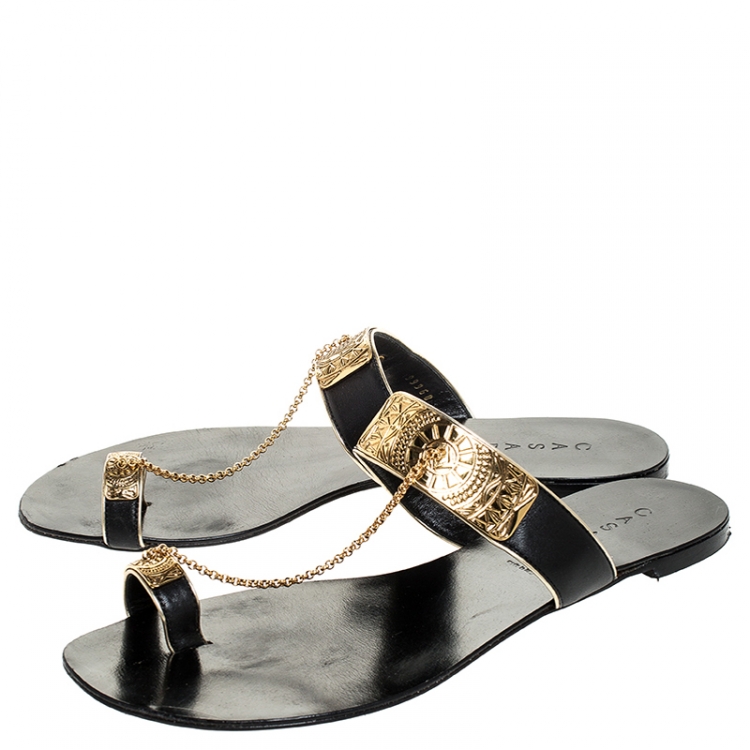 Pre Owned Casadei Black Leather Embellished Chain Detail Toe Ring Flats Size 40