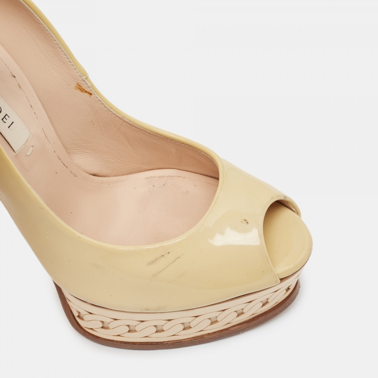 Pre Owned Casadei Green Patent Leather Peep toe Pumps Size 35