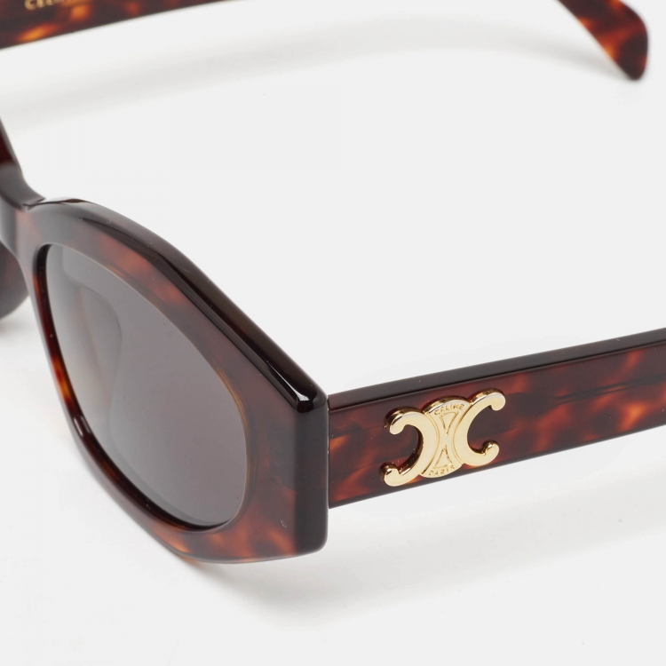 Pre Owned Celine Tortoise Brown CL40238U Triomphe Cat Eye Sunglasses