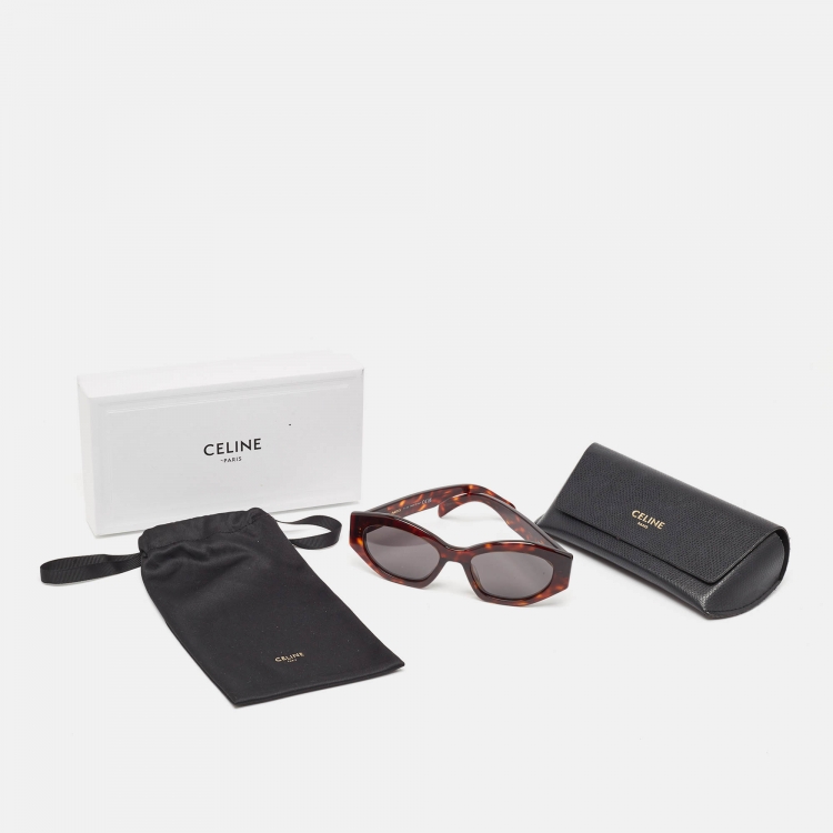 Pre Owned Celine Tortoise Brown CL40238U Triomphe Cat Eye Sunglasses