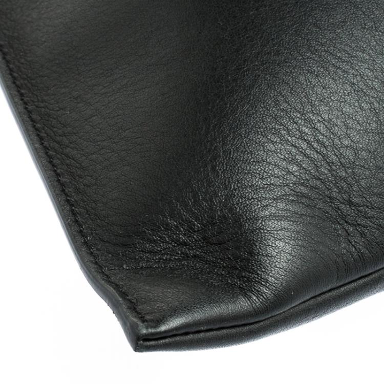 Pre Owned Celine Black Leather Open Triangle Bag