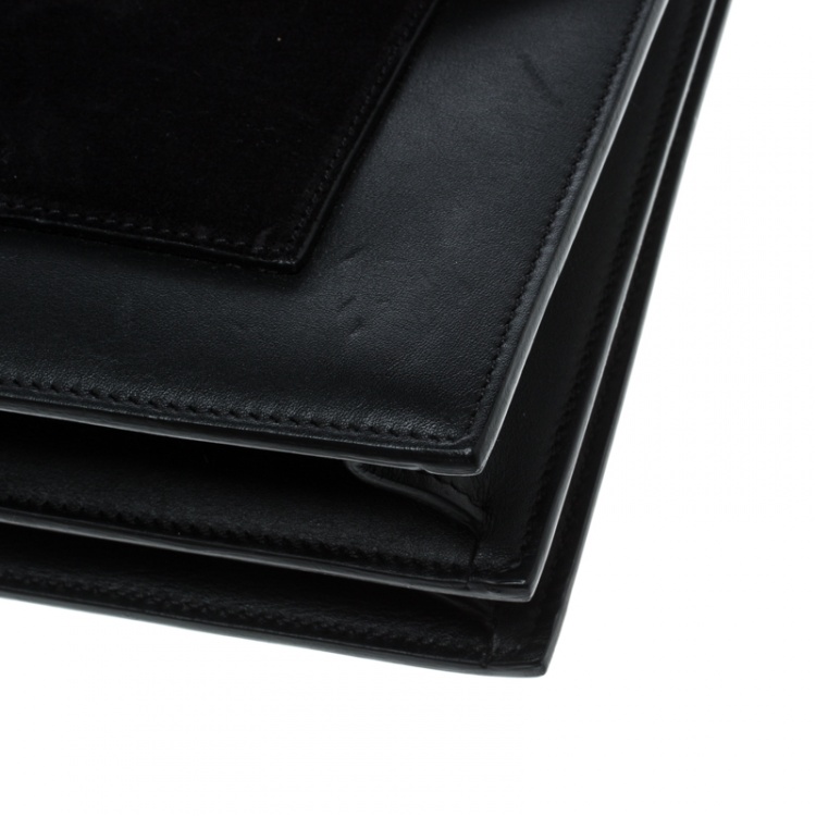 Pre Owned Celine Black Leather Pocket Envelope Shoulder Bag