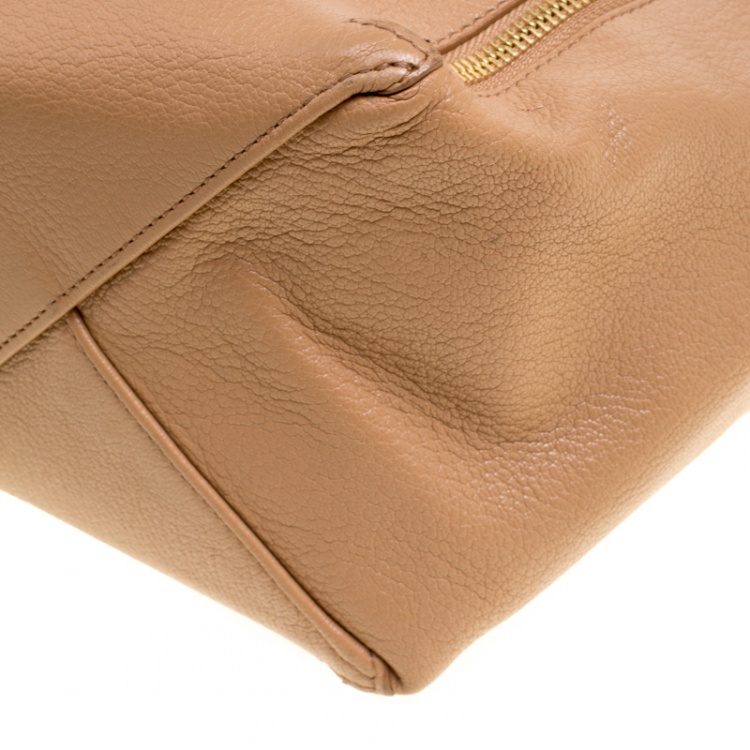 مملوكة مسبقًا Celine Brown Leather Vertical Zipper Gusset Cabas Tote