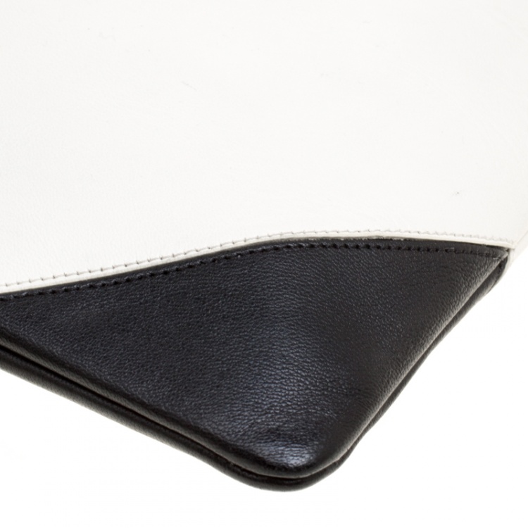 Pre Owned Celine White/Black Leather Large Coeur Clutch