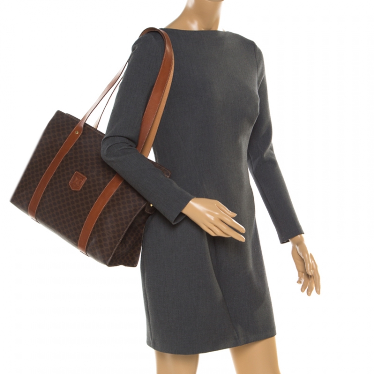 Pre Owned Celine Brown Coated Canvas and Leather Macadam Shopper Tote