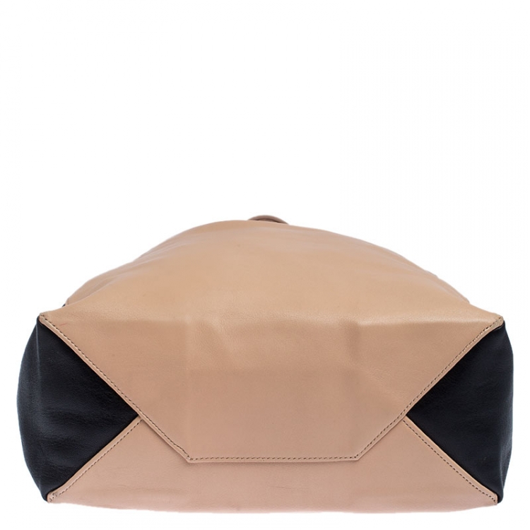 Pre Owned Celine Beige/Black Leather Vertical Cabas Tote